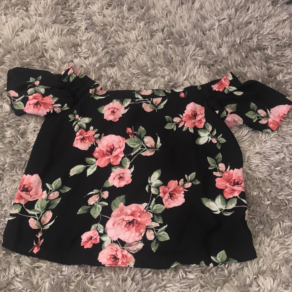 Floral Off shoulder blouse